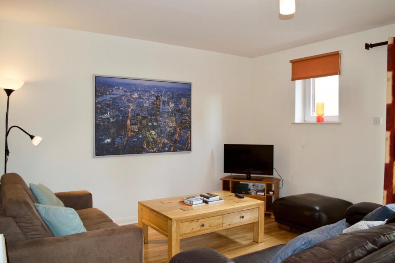 إدنبرة Modern 2 Bedroom City Centre Flat المظهر الخارجي الصورة