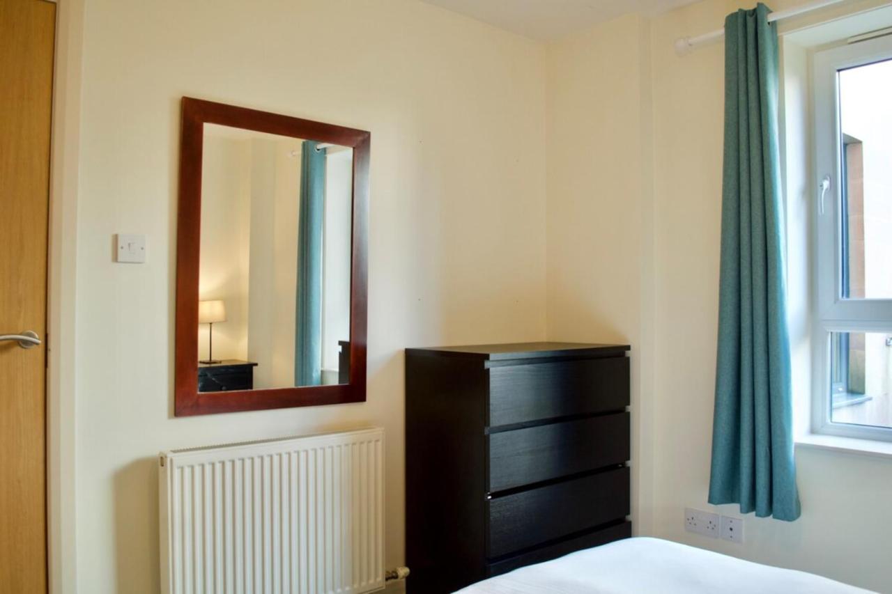 إدنبرة Modern 2 Bedroom City Centre Flat المظهر الخارجي الصورة